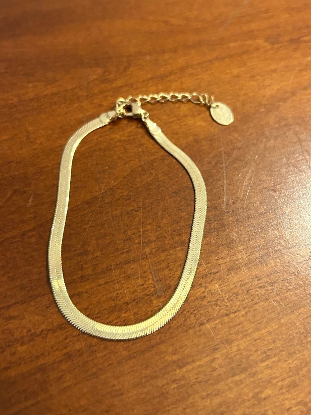 Claire's Gold Tone Herringbone Chain Bracelet 8"